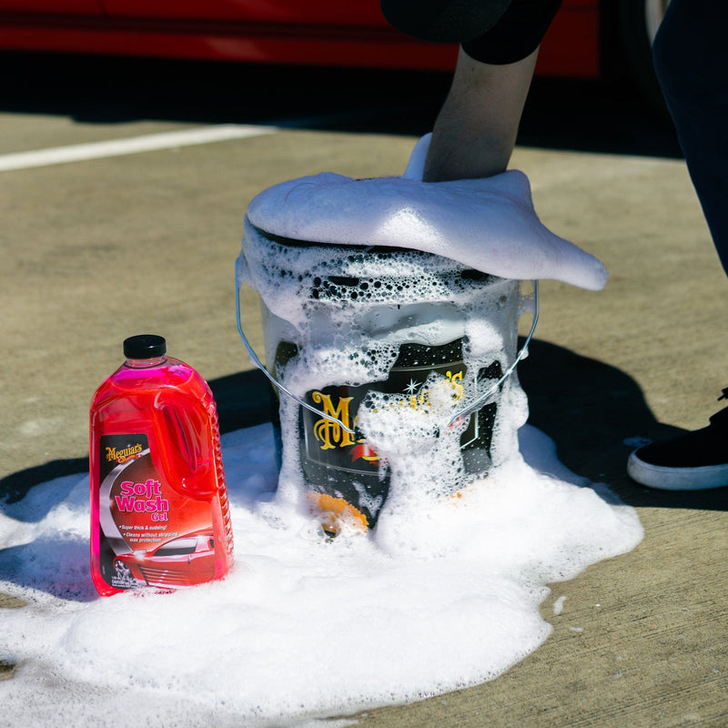 Load image into Gallery viewer, MEGUIAR'S Car Wash & Exterior Cleaning Soft Wash Gel - 1.89L