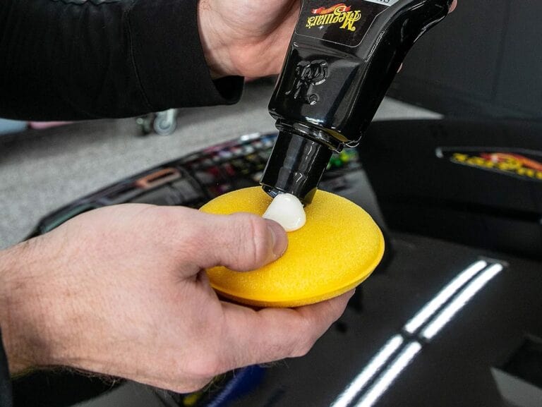 Load image into Gallery viewer, MEGUIARS Accessories Hand Applicator Pads Twin Pack

