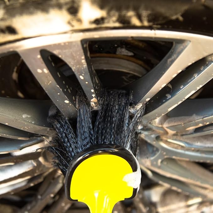 Load image into Gallery viewer, MEGUIARS Accessories Supreme Shine Wheel Face Brush
