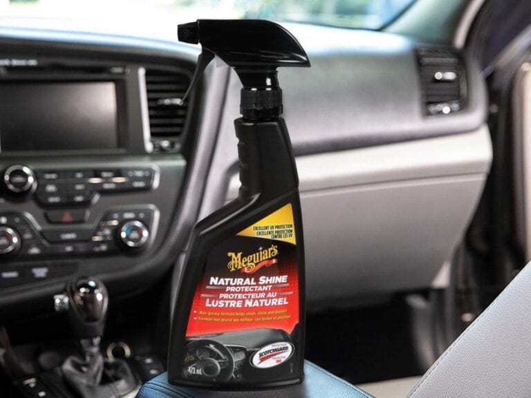 Load image into Gallery viewer, MEGUIARS Polish &amp; Protect Natural Shine Protectant - 473ml
