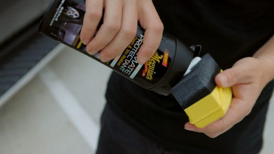 MEGUIARS Polish & Protect Ultimate Protectant Dash and Trim Restorer - 355ml