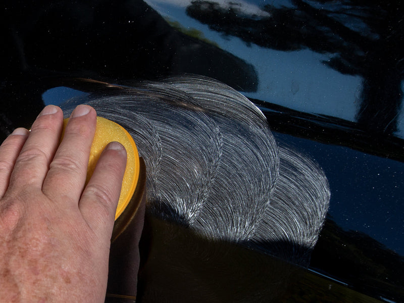 Load image into Gallery viewer, MEGUIARS Surface Prep Scratch-X Scratch Remover - 207ml
