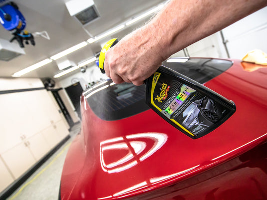 MEGUIARS Wash & Maintain Ultimate Quik Detailer Spray - 709ml